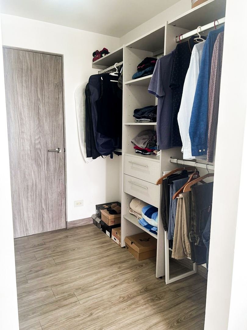 Apartment with 3 Terraces in Escazú — photo 4