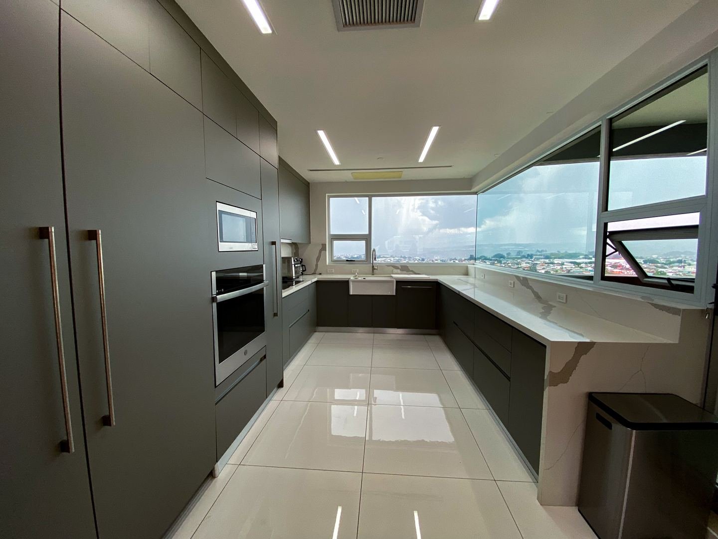 Penthouse in Central Park, Escazú — photo 19