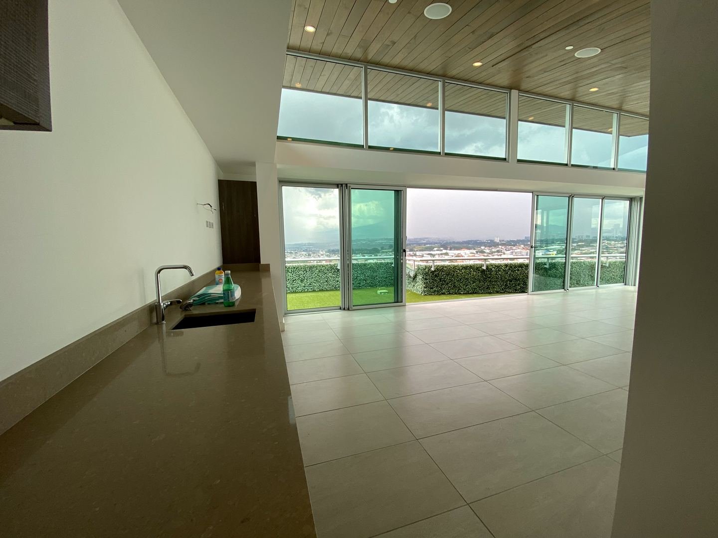 Penthouse in Central Park, Escazú — photo 9