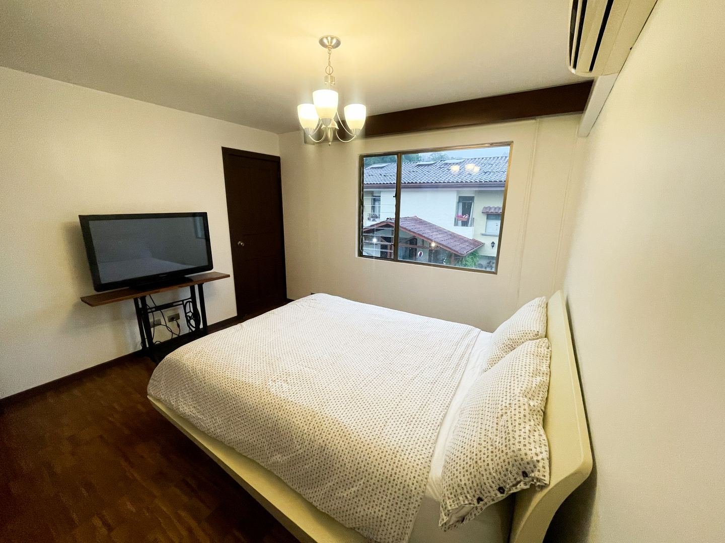 Home with Loft in Bello Horizonte, Escazú — photo 10