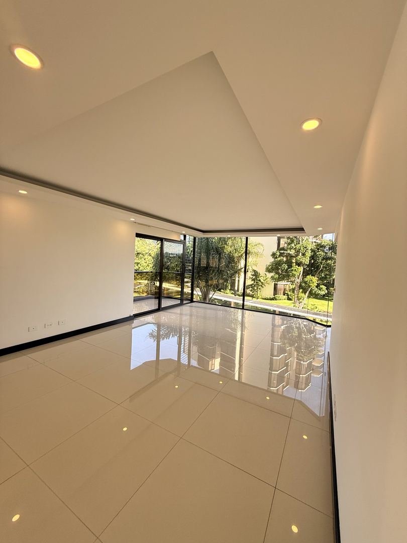 Apartment in Altos de Marbella Torre 200, Escazú — photo 23