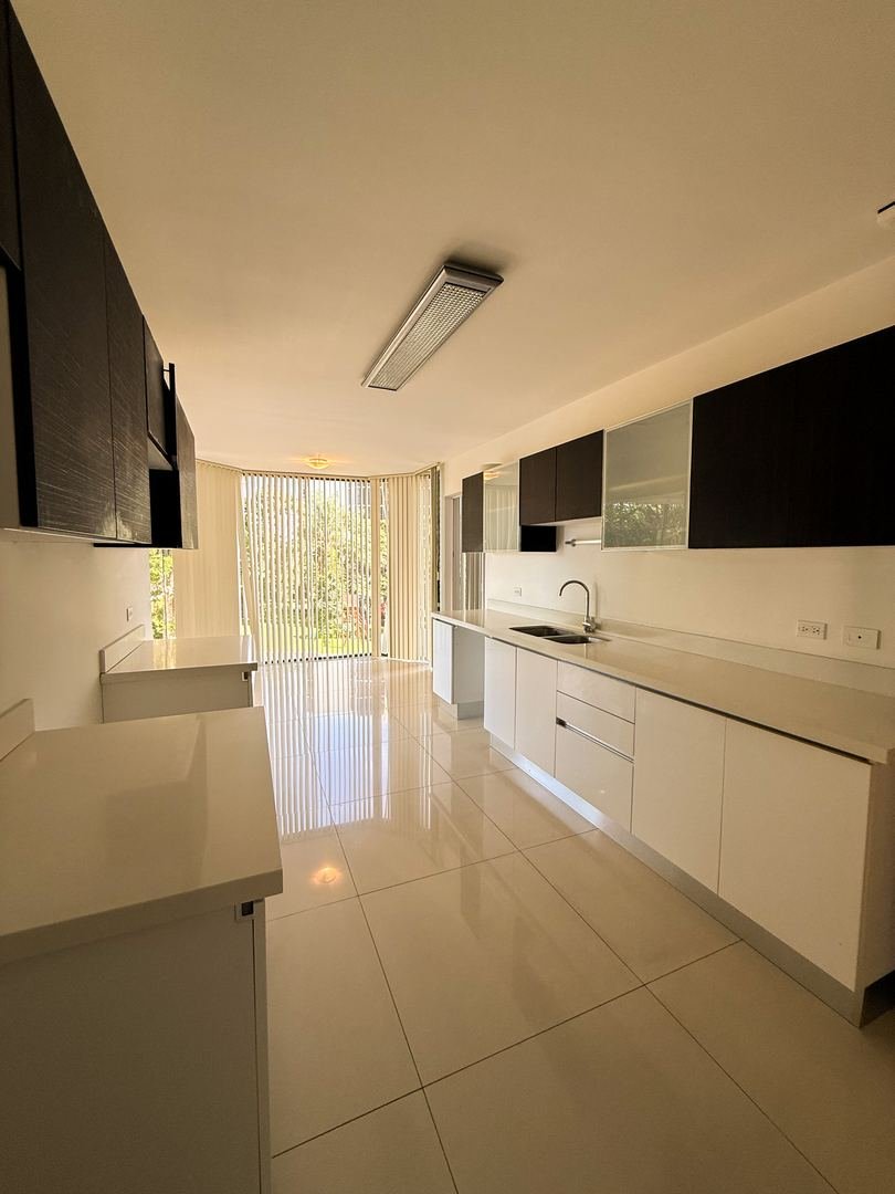 Apartment in Altos de Marbella Torre 200, Escazú — photo 29
