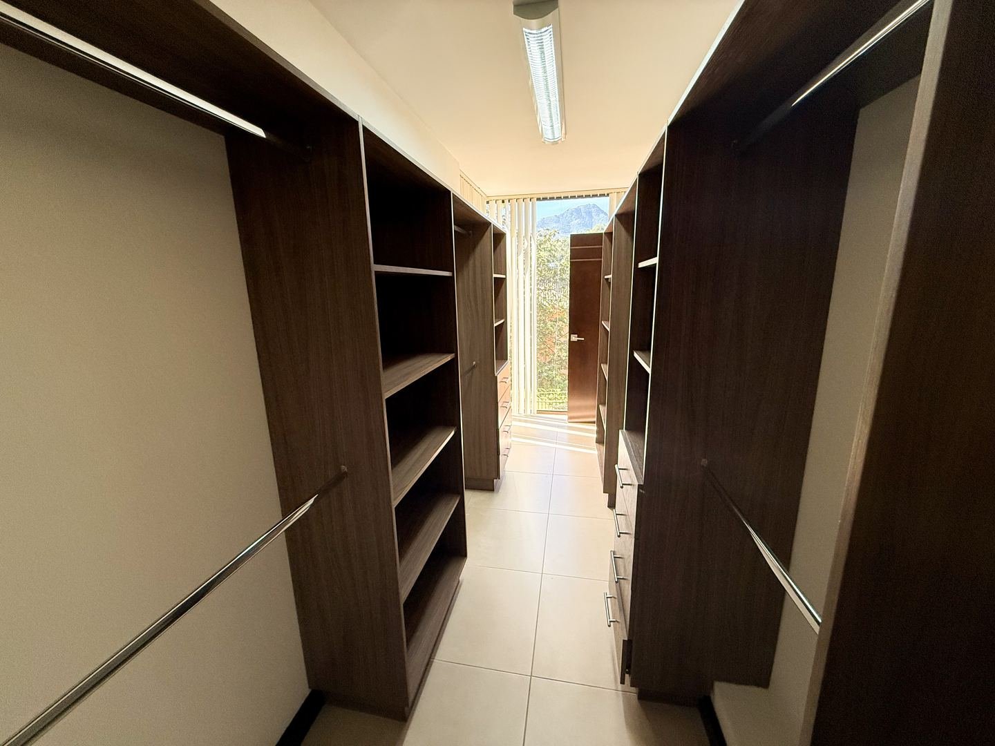 Apartment in Altos de Marbella Torre 200, Escazú — photo 3