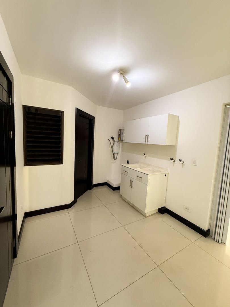 Apartment in Altos de Marbella Torre 200, Escazú — photo 35