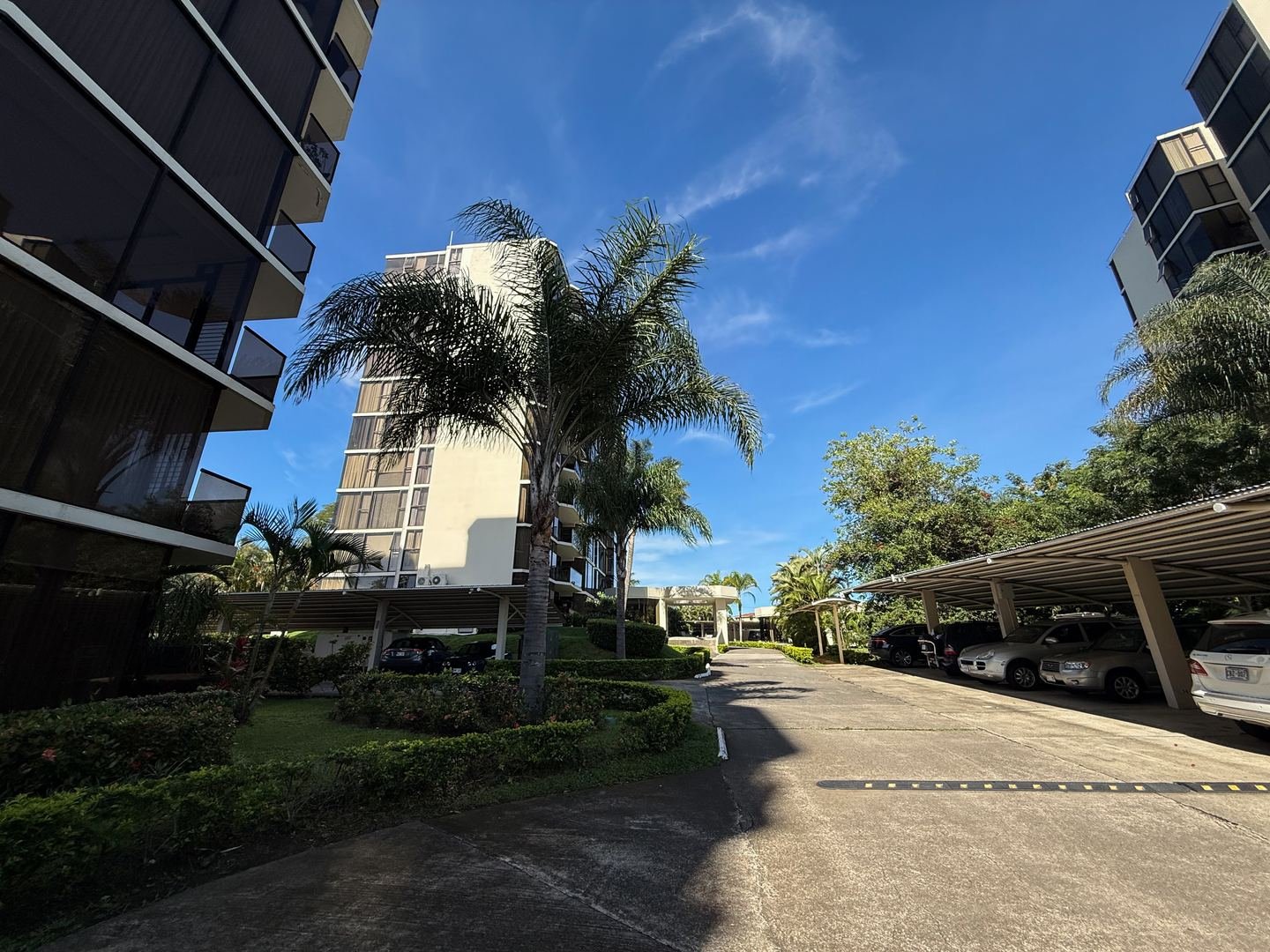 Apartment in Altos de Marbella Torre 200, Escazú — photo 40