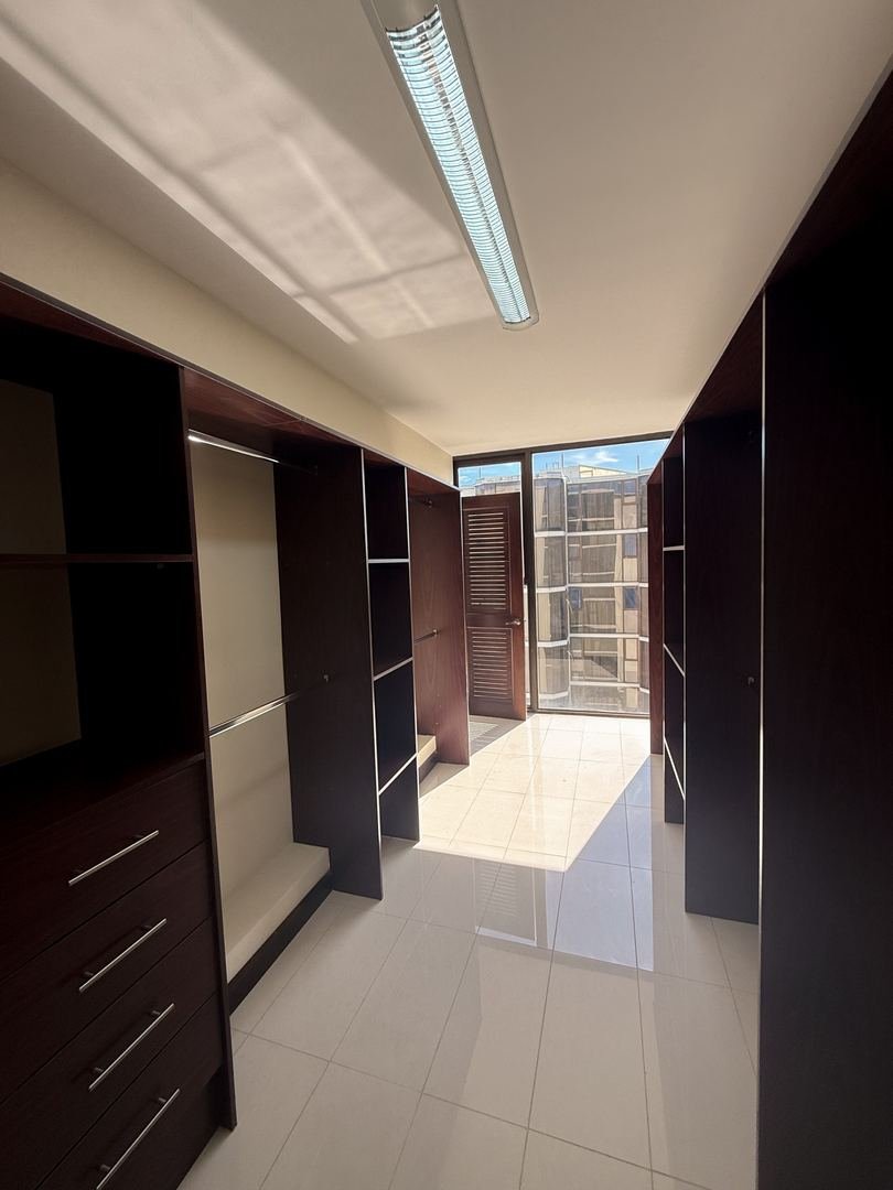 Apartment in Altos de Marbella Torre 100, Escazú — photo 11