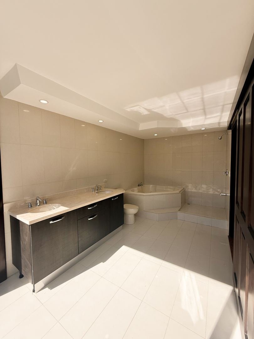 Apartment in Altos de Marbella Torre 100, Escazú — photo 9